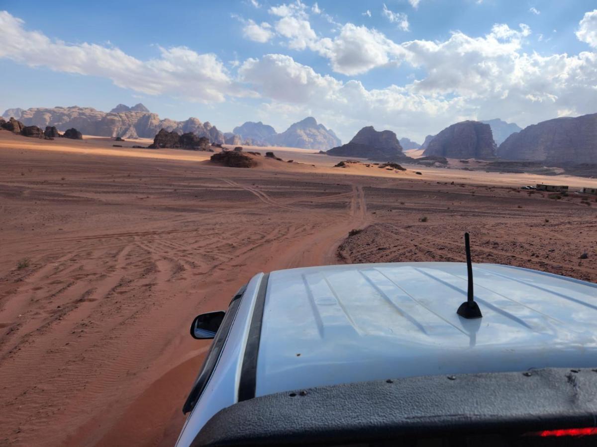 White Desert Camp 瓦迪拉姆 外观 照片
