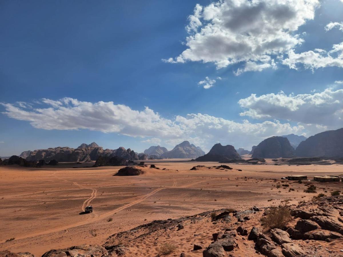 White Desert Camp 瓦迪拉姆 外观 照片