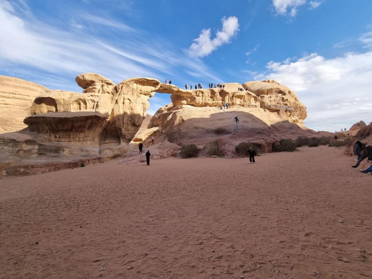 White Desert Camp 瓦迪拉姆 外观 照片